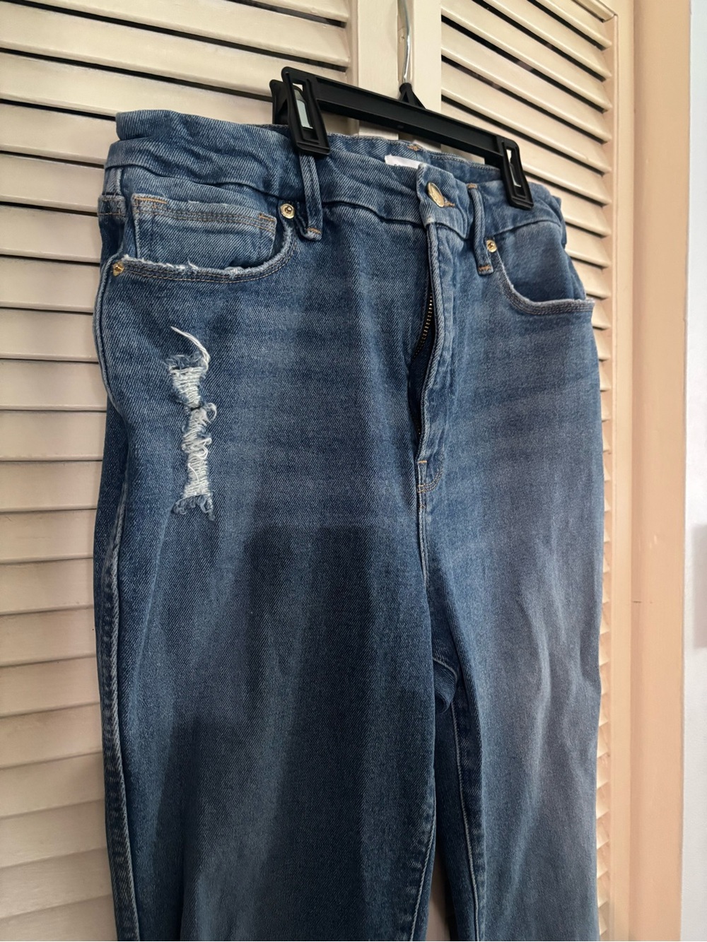 Good American Mid Blue High-Rise Distressed Jeans 10/30